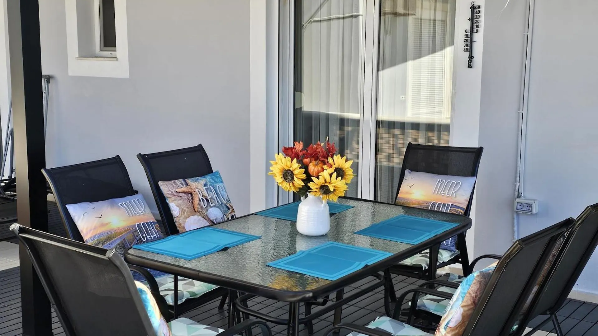 Tranquil Apartment For Six Guests Vlorë 0*,